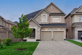 135 Ross Vennare Crescent, York, ON