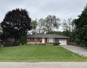 471 Gray Court Drive, Hamilton, ON