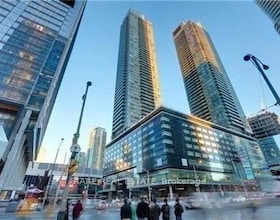 65 Bremner Boulevard, Toronto, ON