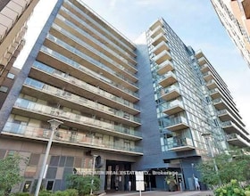 478 King Street W, Toronto, ON