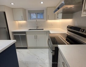 10 Lascelles Boulevard, Toronto, ON , MLS #C13816532 , Image - 1