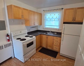 649 Cole Avenue S, Ottawa, ON , MLS #X13816800 , Image - 1