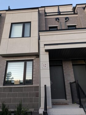 12 Lambert Lane, Peel, ON