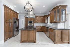 7 Walton Drive, Peel, ON , MLS #W13819302 , Image - 1