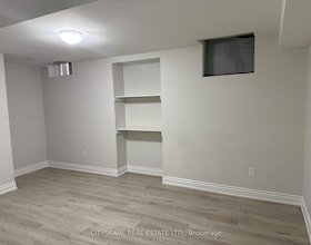 6 Lucky Lane, Peel, ON , MLS #W13821490 , Image - 1