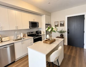 3220 William Coltson Avenue, Halton, ON , MLS #W13821514 , Image - 1