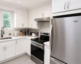 Upper 758 Bradley Avenue, Middlesex, ON , MLS #X13822036 , Image - 1