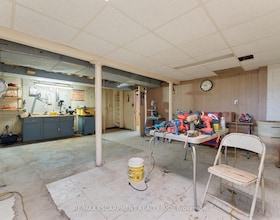 940 Harvey Place, Halton, ON , MLS #W13823630 , Image - 1