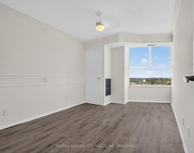 7 Gale Crescent, Niagara, ON , MLS #X13824238 , Image - 1