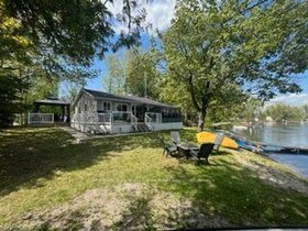 20 Southgate Circle, Peterborough, ON