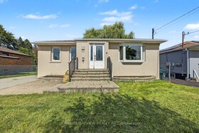 46 Acton Avenue, Toronto, ON