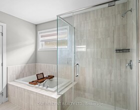 14 Stanzel Drive, Lanark, ON , MLS #X13826866 , Image - 1