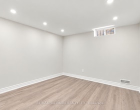 118 Bendamere Crescent, York, ON , MLS #N13829754 , Image - 1