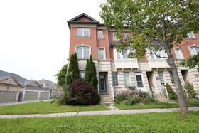 2420 Bur Oak Avenue, York, ON