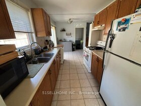 26 FEATHERWOOD Crescent, Hamilton, ON , MLS #X13831150 , Image - 1