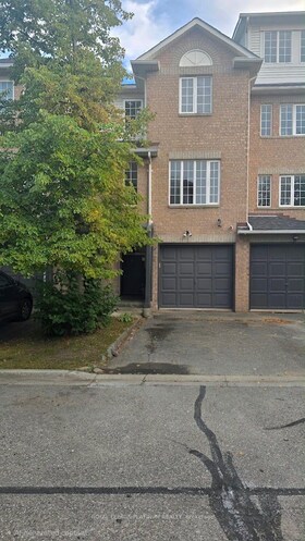 74 Spadina Road, Peel, ON