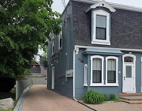 10 Centre Street, York, ON , MLS #N13833132 , Image - 1