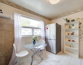 105 Courville Coachway N/A, Toronto, ON , MLS #C13833414 , Image - 1