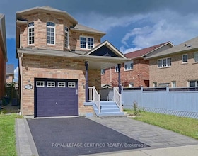 105 Howling Crescent, Durham, ON