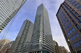 38 Grenville Street, Toronto, ON