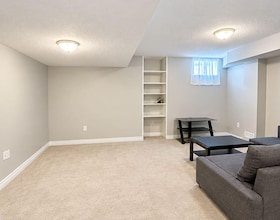 91 Huguenot Road, Halton, ON , MLS #W13836160 , Image - 1