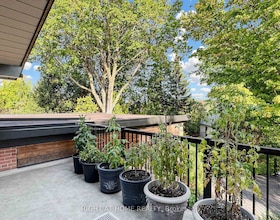 4 Grovetree Road, Toronto, ON , MLS #W13836574 , Image - 1