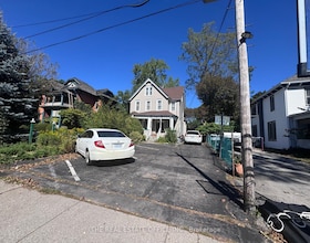 4327 Simcoe Street, Niagara, ON