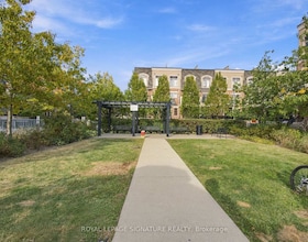 2441 Greenwich Drive, Halton, ON , MLS #W13837924 , Image - 1