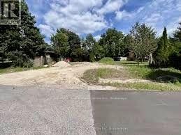 28 Malvern Crescent, Wellington, ON