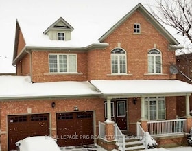 11 Villagewood Street, Peel, ON