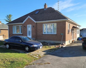 13119 Highway 27 Road E, York, ON