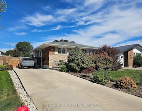 25 Swallow Crescent, Hamilton, ON