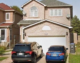 20 Canarvan Court, Peel, ON