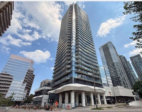 15 Ellerslie Avenue, Toronto, ON