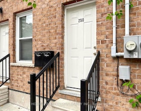 250 Shuter Street, Toronto, ON , MLS #C13852988 , Image - 1