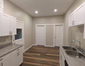 40 Queen Street, Elgin, ON , MLS #X13856362 , Image - 1