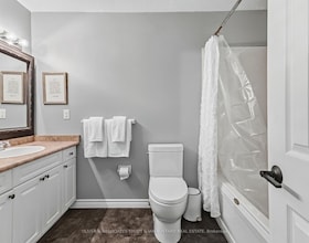 109 McMaster Drive E, Middlesex, ON , MLS #X13858112 , Image - 1