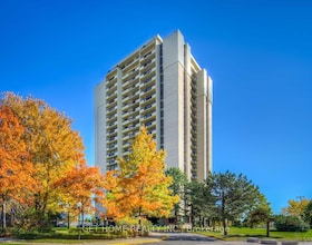 1455 Lawrence Avenue W, Toronto, ON