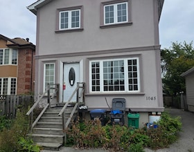 1045 Cawthra Road, Peel, ON