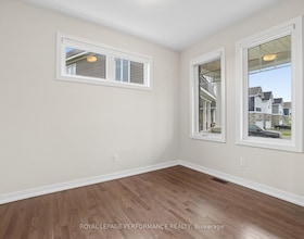 85 HACKAMORE Crescent, Ottawa, ON , MLS #X13860312 , Image - 1