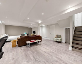 10 Silver Oaks Boulevard, York, ON , MLS #N13869046 , Image - 1