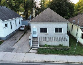31 Adelaide Street S, Middlesex, ON , MLS #X13885090 , Image - 1