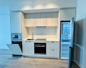 101 John Street N, Hamilton, ON , MLS #X13885318 , Image - 1