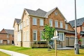 1 Crossroads Drive, York, ON