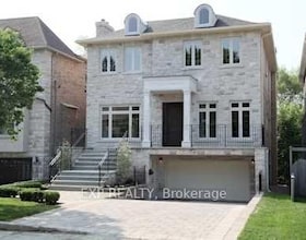 219 Hollywood Avenue, Toronto, ON
