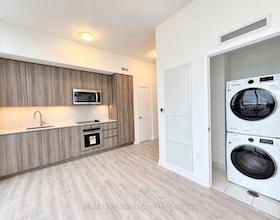 15 Richardson Street, Toronto, ON , MLS #C14085002 , Image - 1