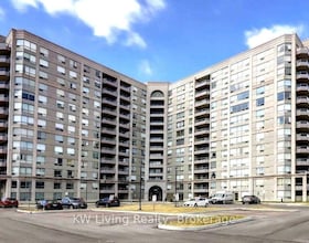 9015 Leslie Street, York, ON