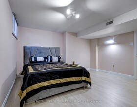 383 Maplehurst Avenue, Halton, ON , MLS #W14111246 , Image - 1