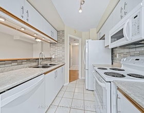 59 Corey Circle, Halton, ON , MLS #W14111296 , Image - 1
