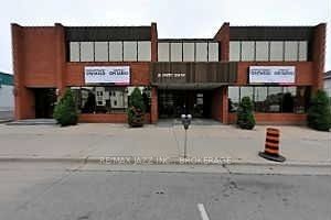 111 Simcoe St N, Oshawa, Ontario, O'Neill